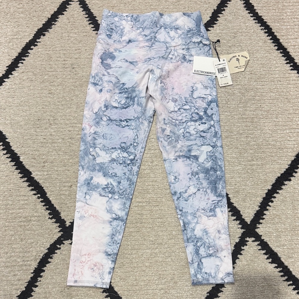 NEW Electric & Rose Womens Marble Leggings in Light Blue/Pale Pink Medium 24”